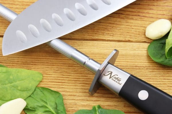 Knife Honing Rod Creates Sharp Edge